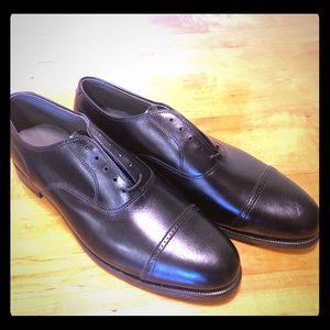 Foot joy classic dress shoes